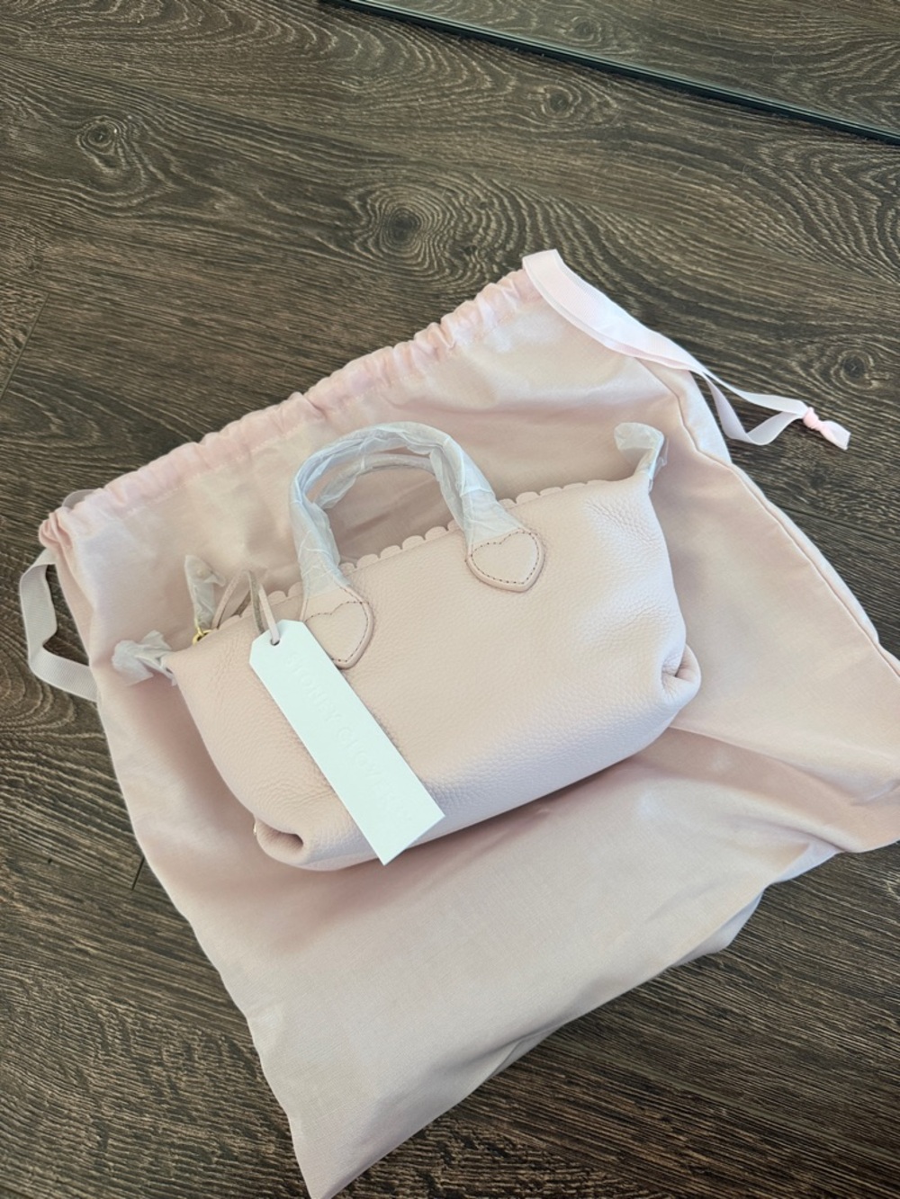 Stoney Clover Lane Pittsford Pouchette Crossbody Bag - Rose Pink Leather - Picture 2 of 7